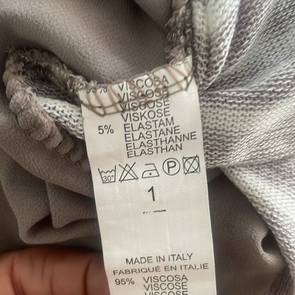 NWOT: : Elegant Short Sleeve Blouse - Picture 14 of 14